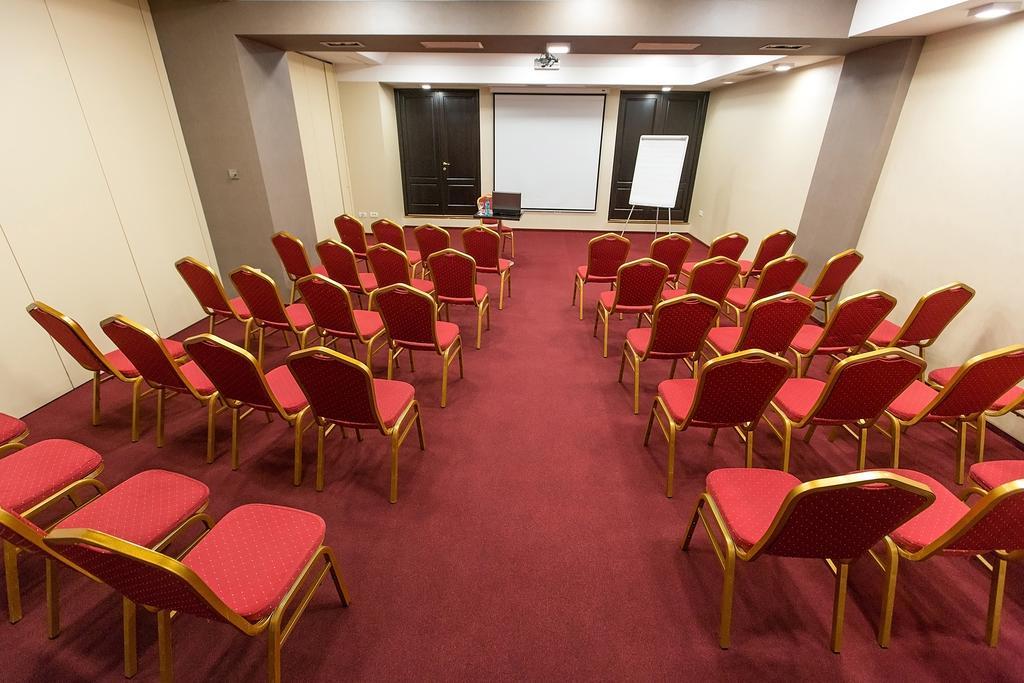 Ramada Iasi City Center Eksteriør billede